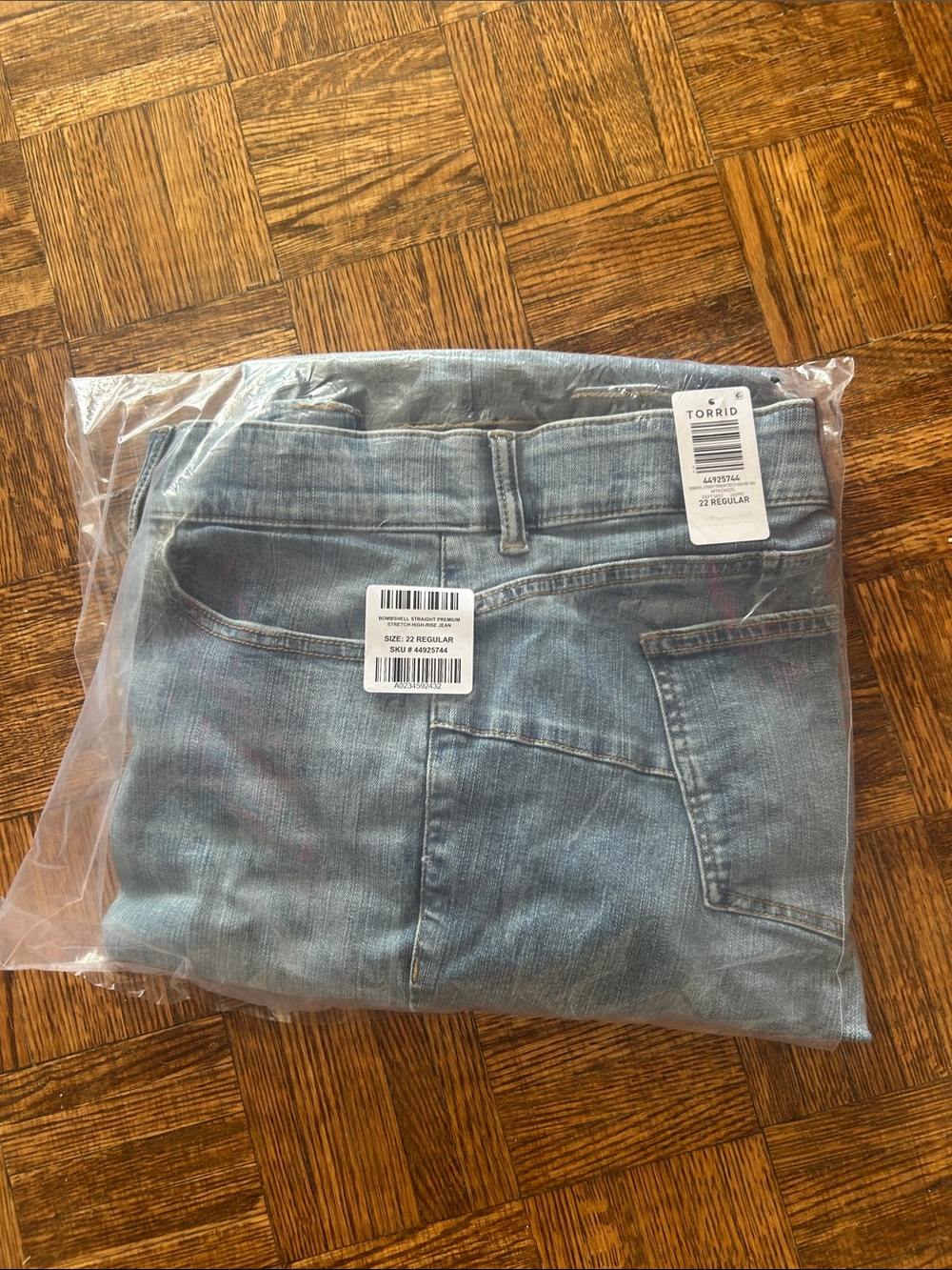 torrid Light Wash Straight Leg Women’s Jeans
